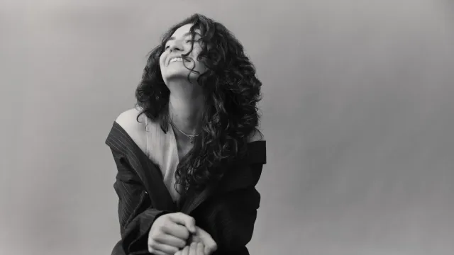 Mina Richman - Different Flavours Of Being Happy Tour – Unikum