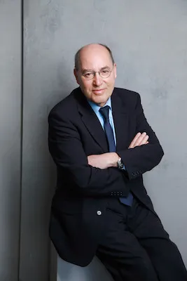 Gregor Gysi - Auf eine Currywurst mit Gregor Gysi – Kulturetage - Halle