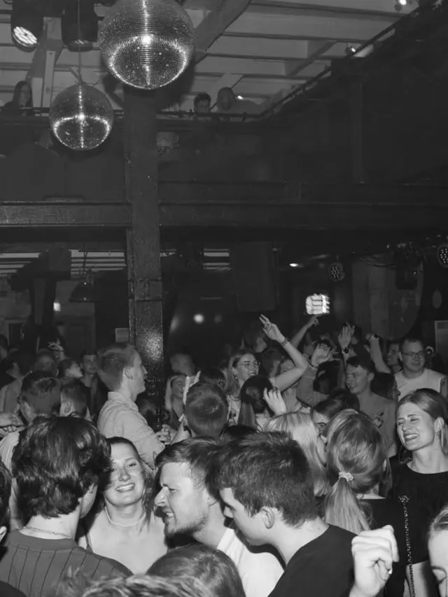 Amadeus Klub – Foto 3