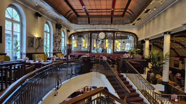 Cafe Extrablatt – Foto 1