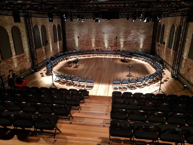 Exerzierhalle – Foto 1