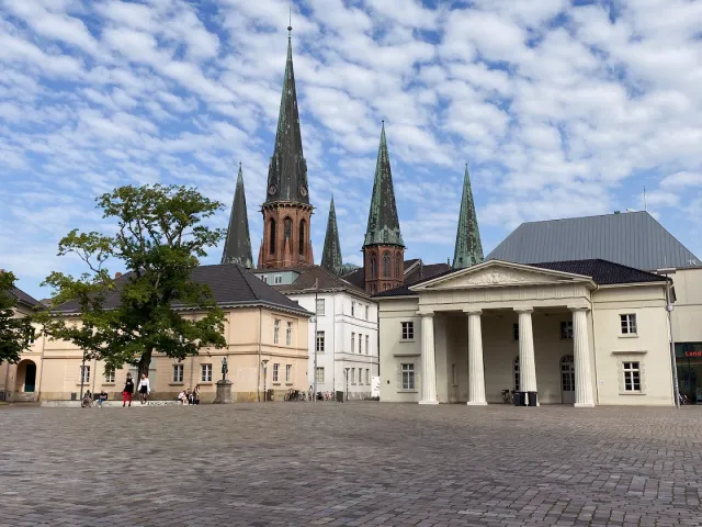 Schlossplatz – Foto 2