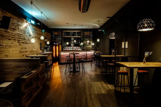 VIERTEL - Klub + Bar + Kultur – Foto 2