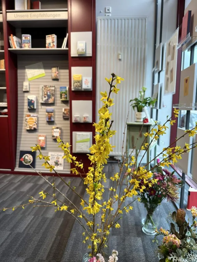 Buchhandlung am Schloßplatz – Foto 3