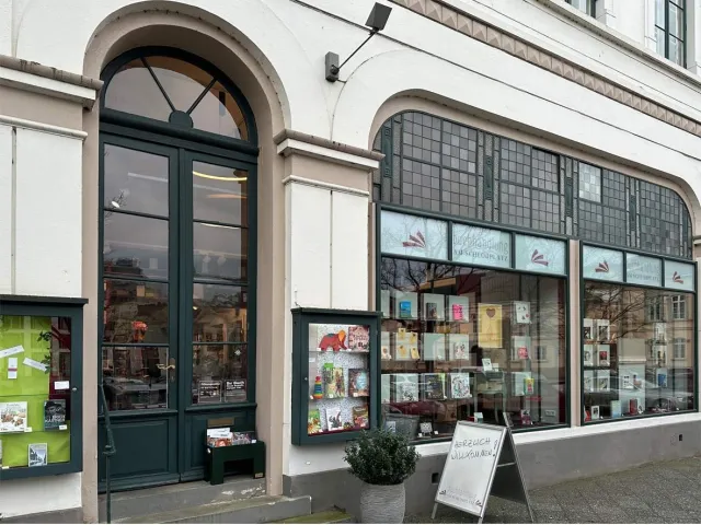 Buchhandlung am Schloßplatz – Foto 1