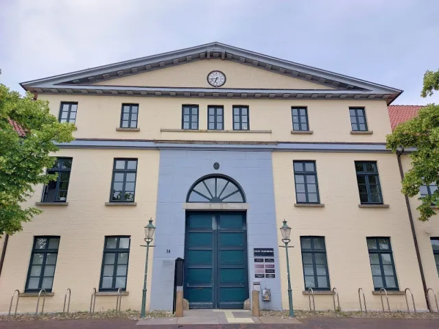 Bürgerbüro Mitte – Foto 1
