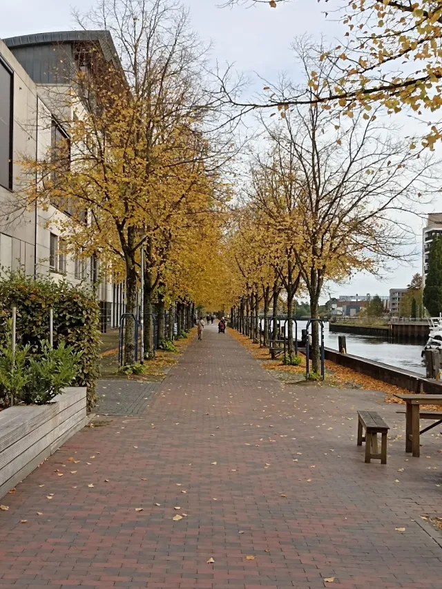 Hafenpromenade Oldenburg – Foto 1